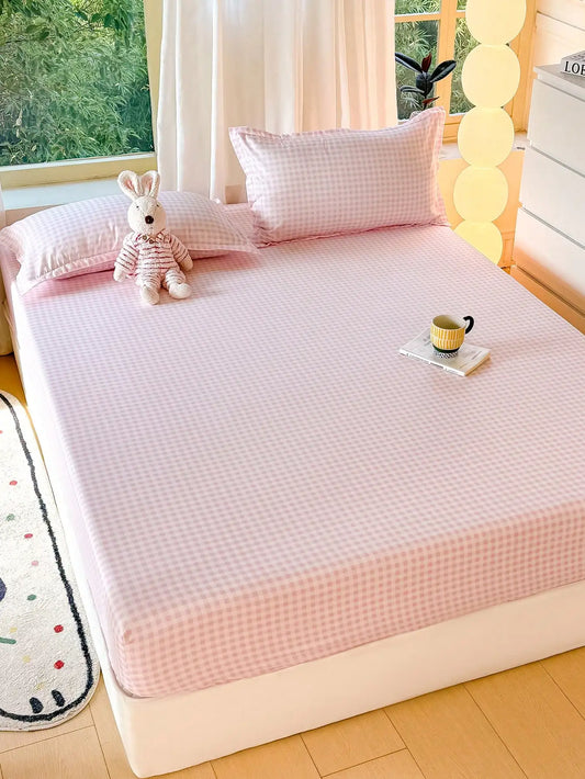 3-Piece Pink Gingham Bed Sheet Set: Fitted Sheet + 2 Pillowcases