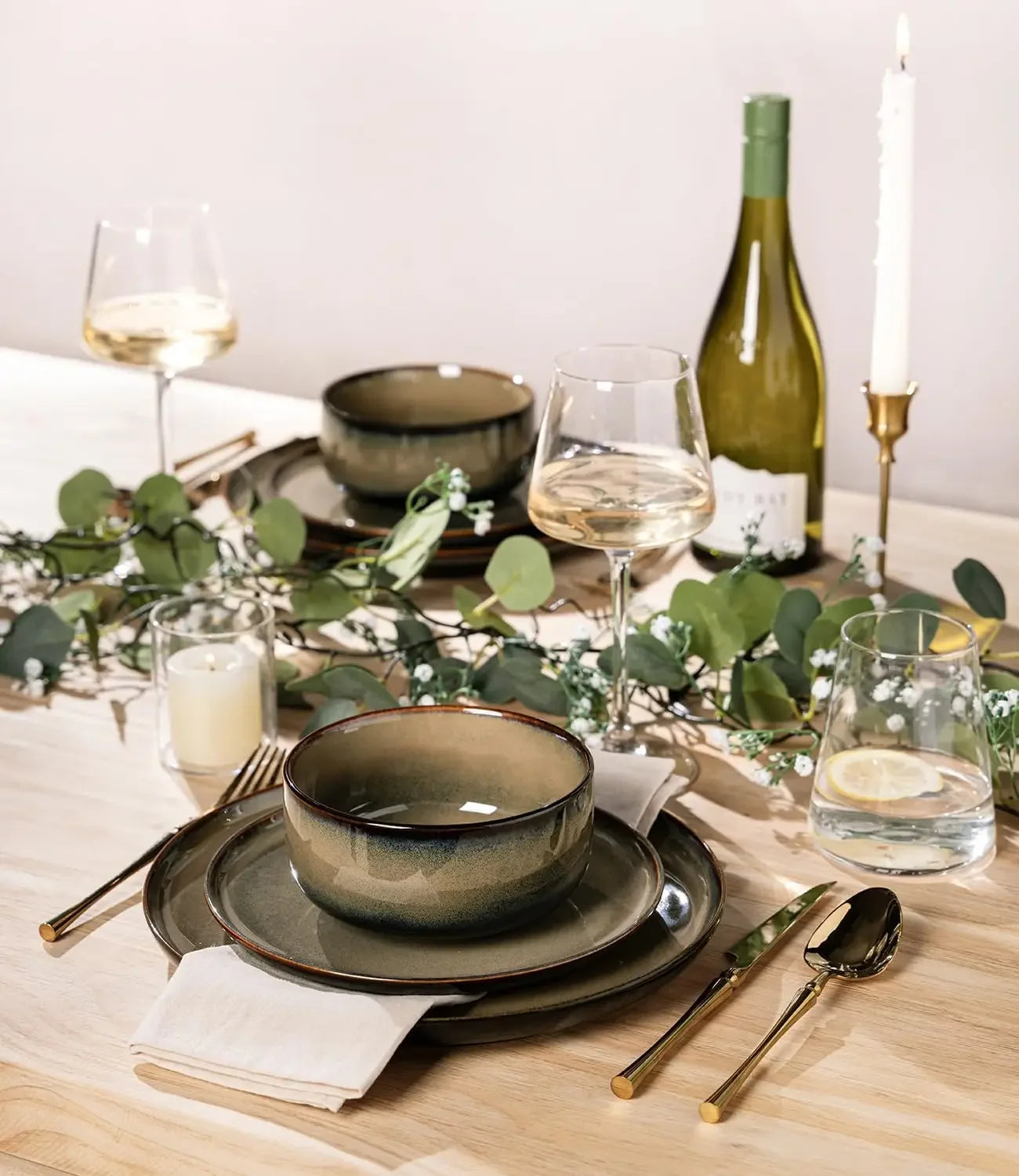 Ceramic Dinnerware Sets for 8,  Scratch Resistant