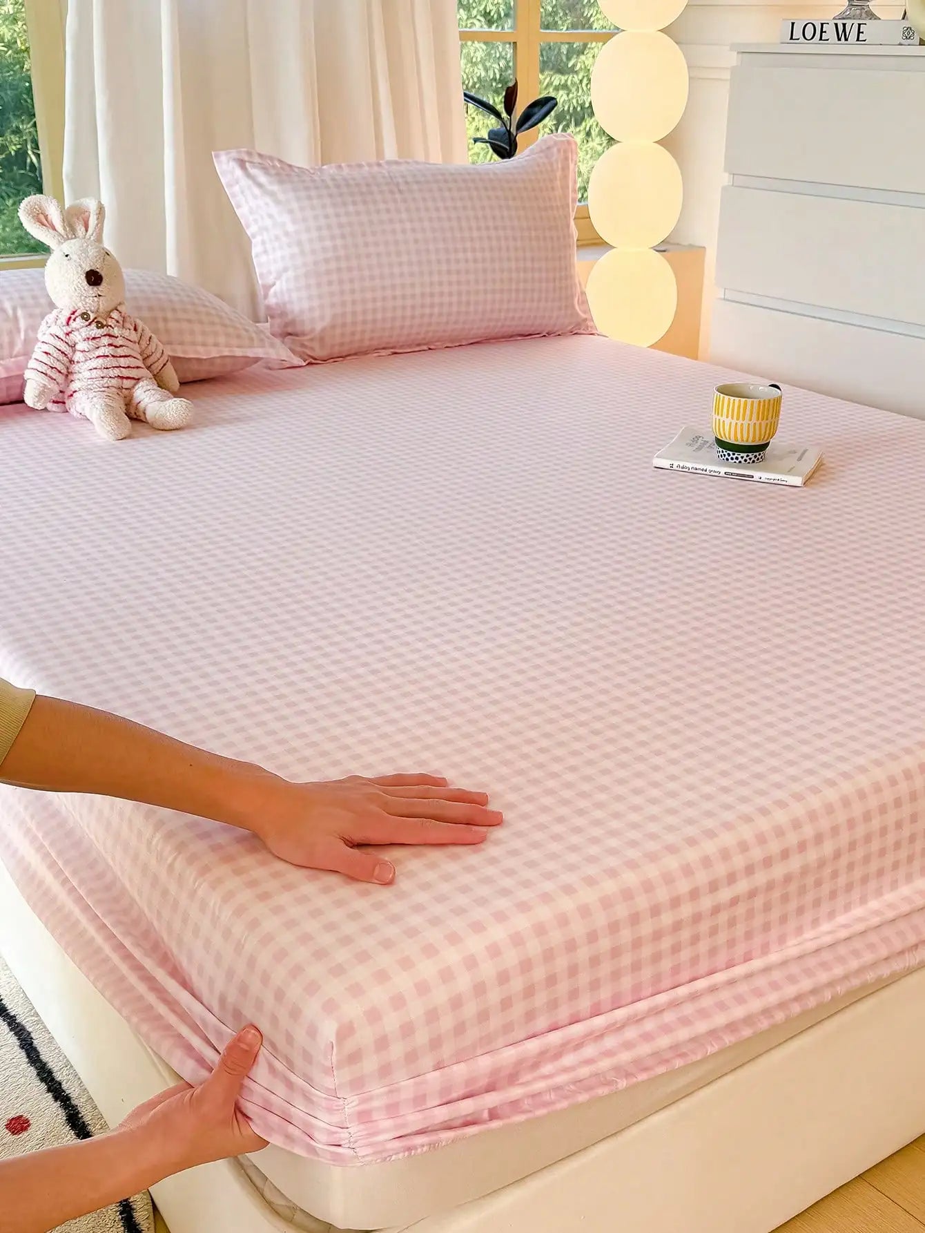 3-Piece Pink Gingham Bed Sheet Set: Fitted Sheet + 2 Pillowcases