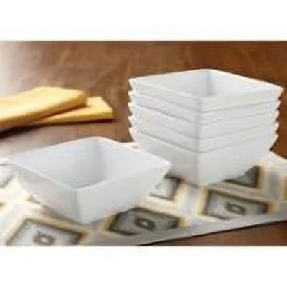 16 Piece Porcelain Dinnerware Set, White