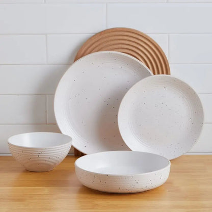 32-piece Round Dinnerware Set