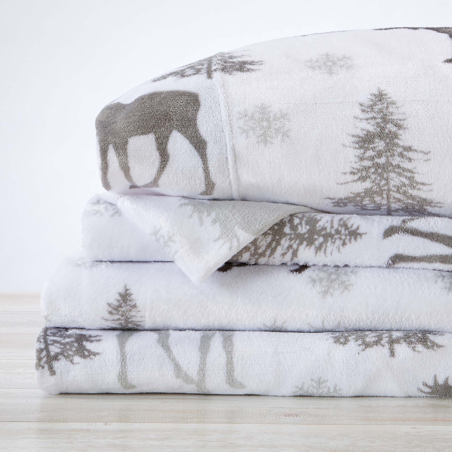 Printed Plush Sheet - Velvet Luxe Collection