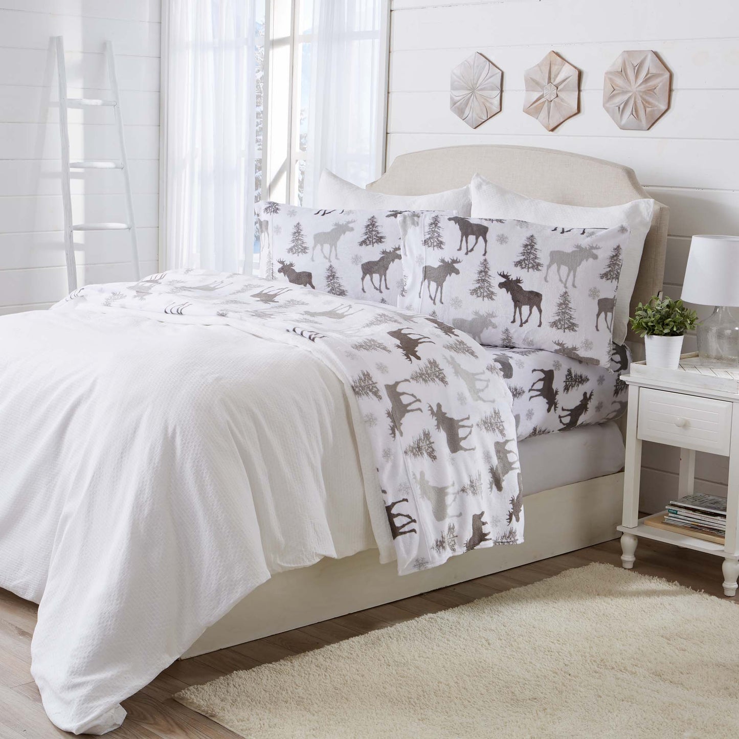 Printed Plush Sheet - Velvet Luxe Collection