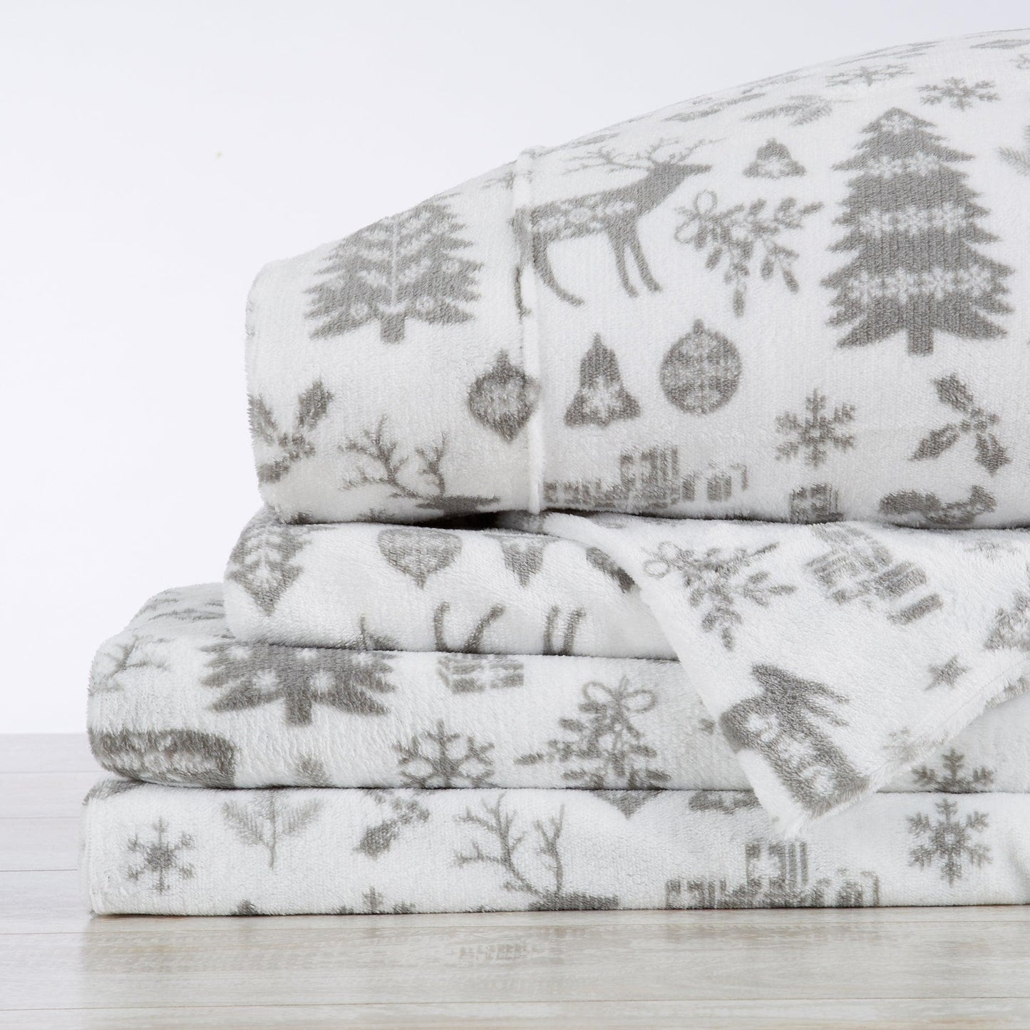 Printed Plush Sheet - Velvet Luxe Collection